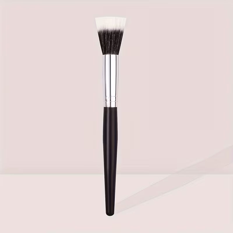 Mineral Glow Stipple Brush
